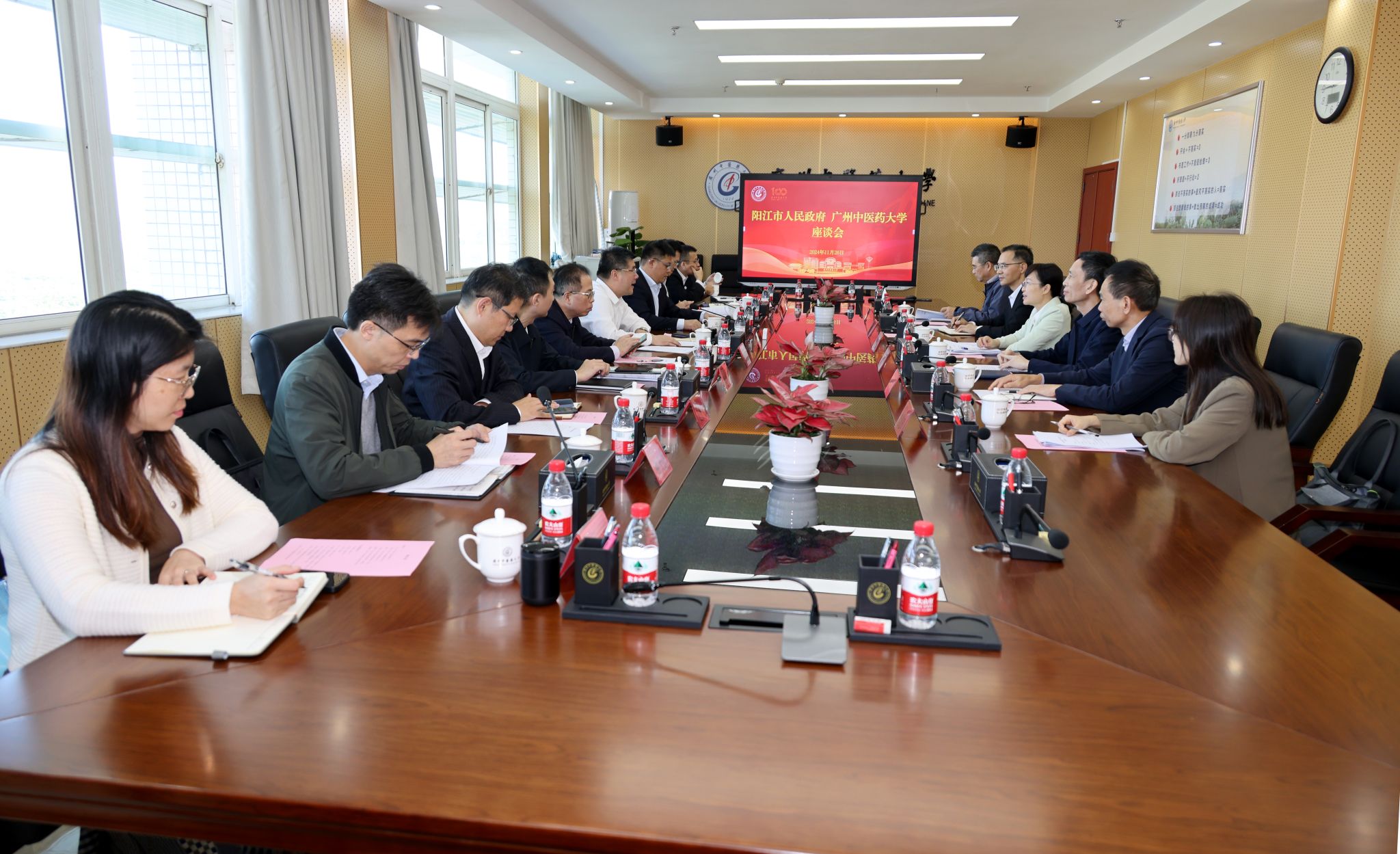 阳江市副市长柯燕率队来校访问